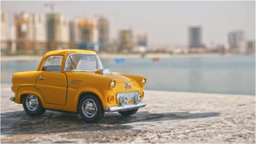 玩具汽车和配件